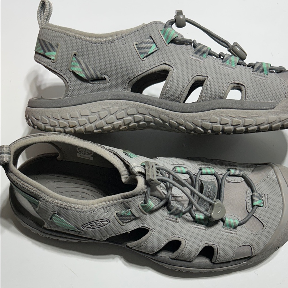 Keen 1022452 SOLR Women's Water Sandals Light Gray Ocean Wave US 9.5